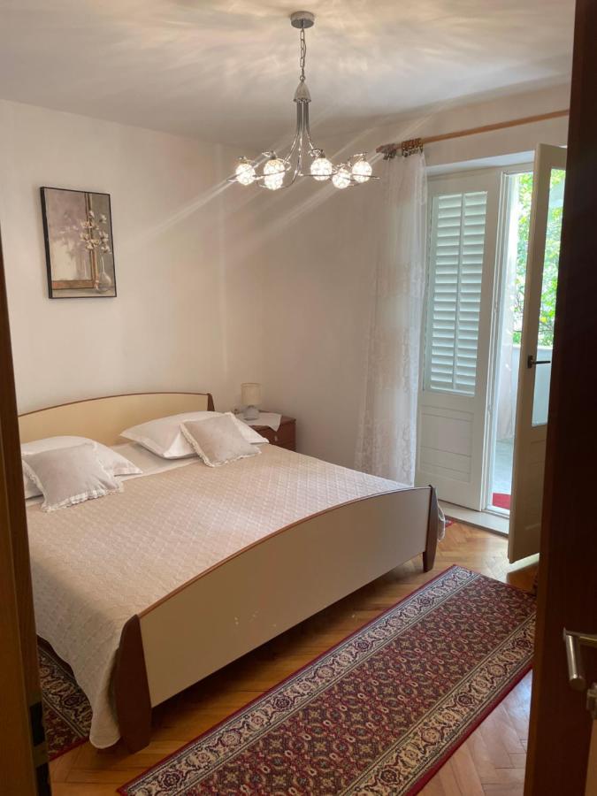 Apartmani Isabella - Ilda Radonic 耶尔萨 外观 照片