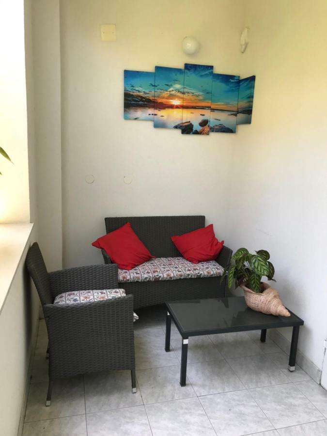 Apartmani Isabella - Ilda Radonic 耶尔萨 外观 照片